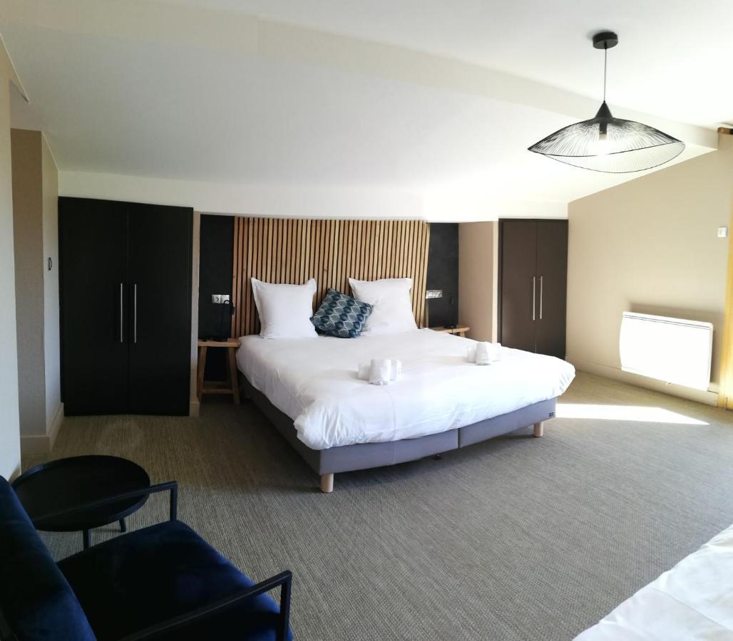 Domaine Du Mont-Saint-Jean Hotel เลรูส ภายนอก รูปภาพ