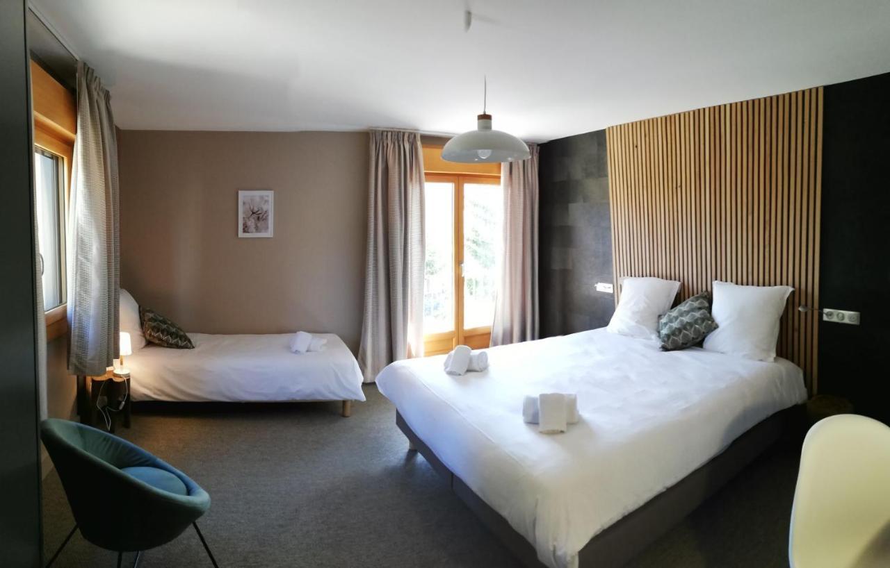Domaine Du Mont-Saint-Jean Hotel เลรูส ภายนอก รูปภาพ