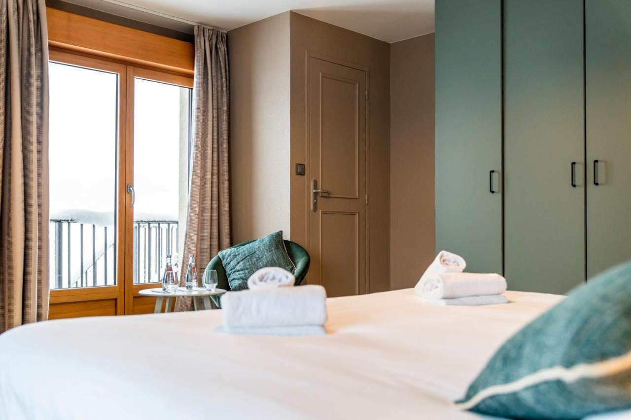 Domaine Du Mont-Saint-Jean Hotel เลรูส ภายนอก รูปภาพ
